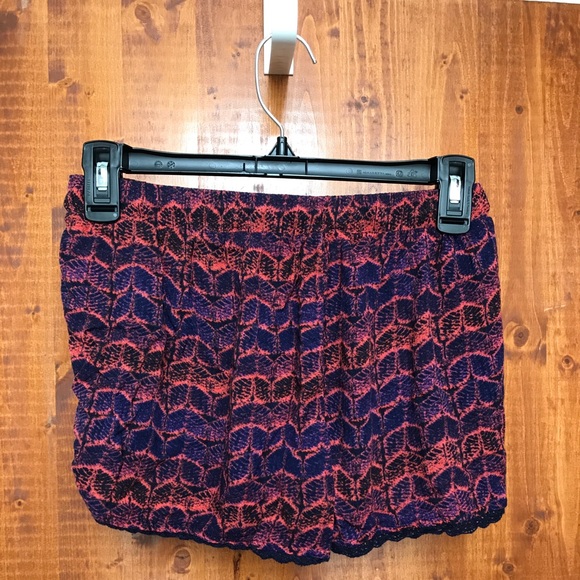 Comfy, summer lounge shorts! - Picture 2 of 2